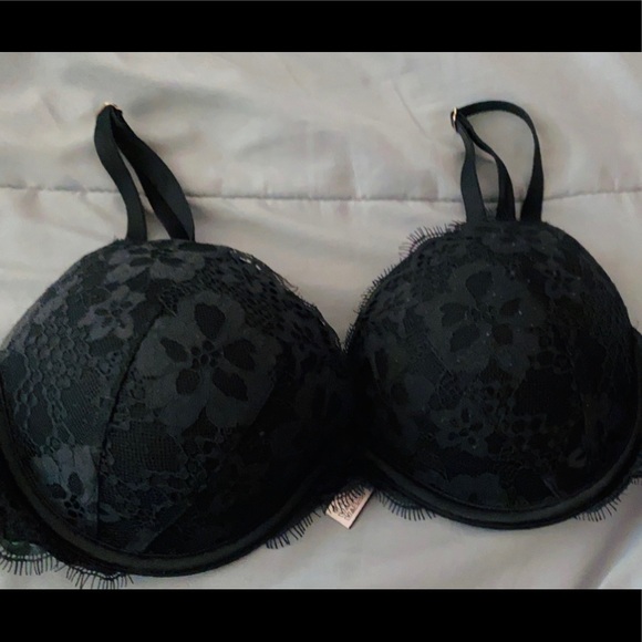 Victoria's Secret Other - Victoria secret dream angels lace push up bra 34D